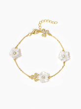 Load image into Gallery viewer, Mother of Pearl with Orchid Flower Bracelets
