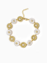 Load image into Gallery viewer, Mother of Pearl Gold Daisy Flower Bracelets
