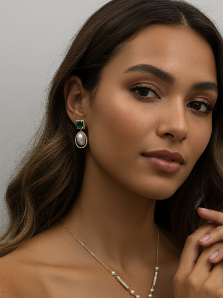 Fresh Water Pearl With Green Agate Dangle Earring