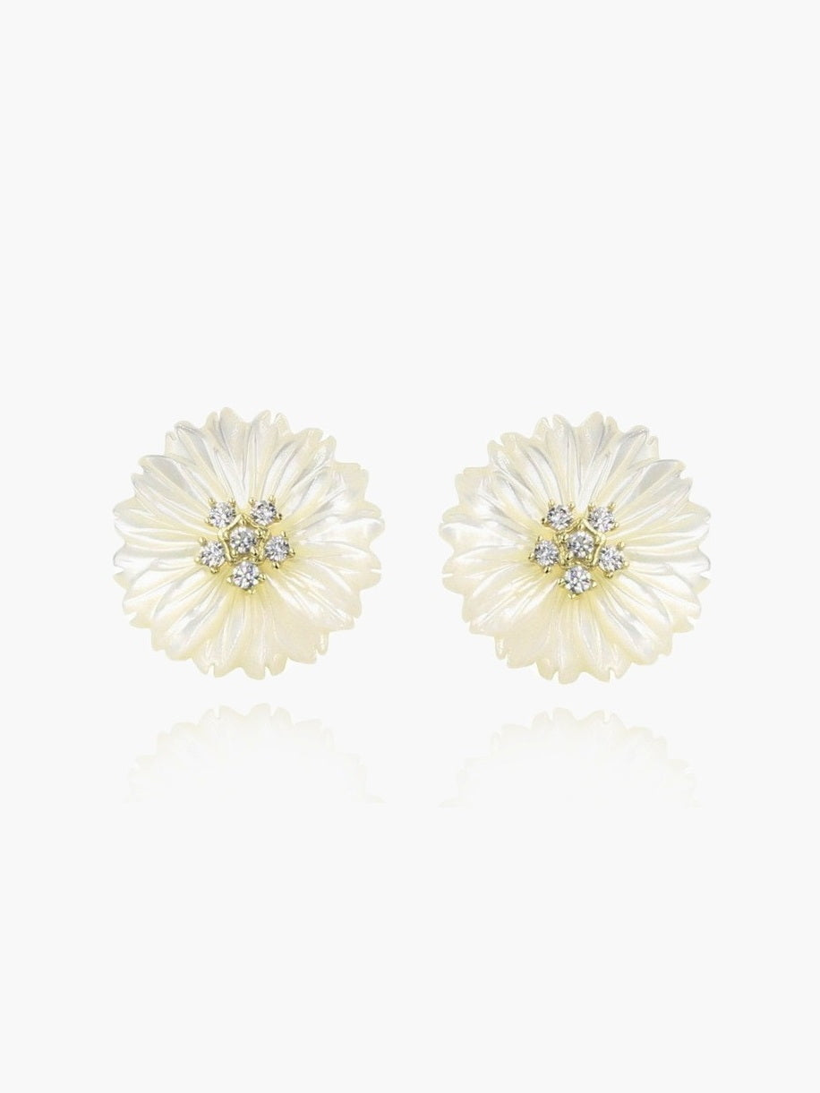 Daisy Flower Mother of Pearl Studs Earrings