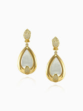 Load image into Gallery viewer, Mother of Pearl Drop Dangle Earrings
