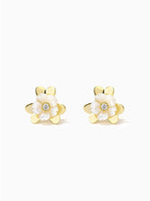 Load image into Gallery viewer, Freshness Flower Mother of Pearl Stud Earrings
