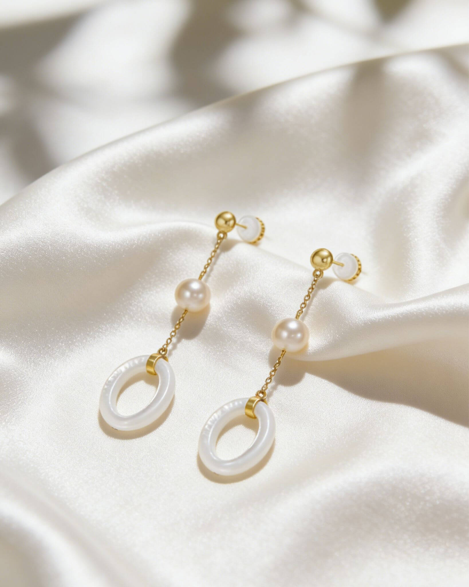 925 Silver Shell Pearl & Oval Circle Earrings