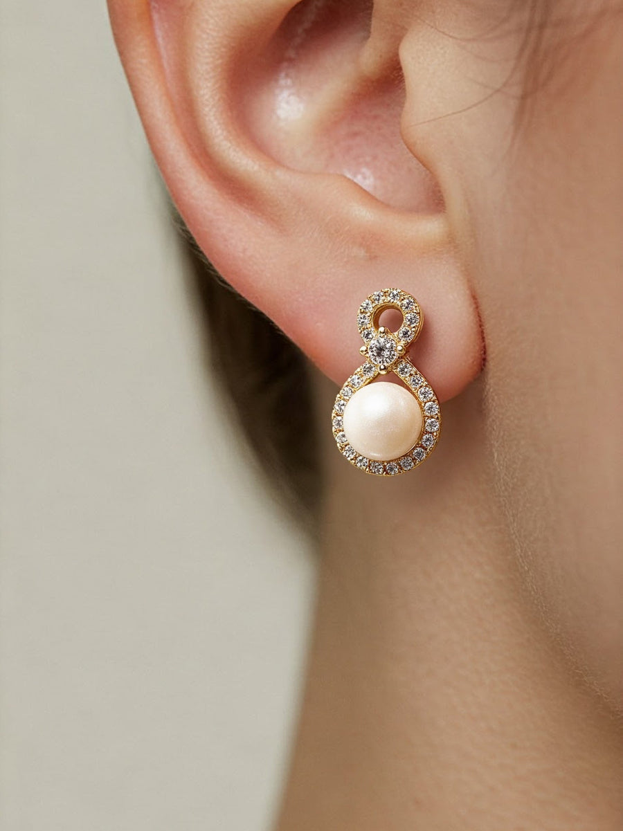 Simple 7mm Fresh Water Pearl with CZ Earrings