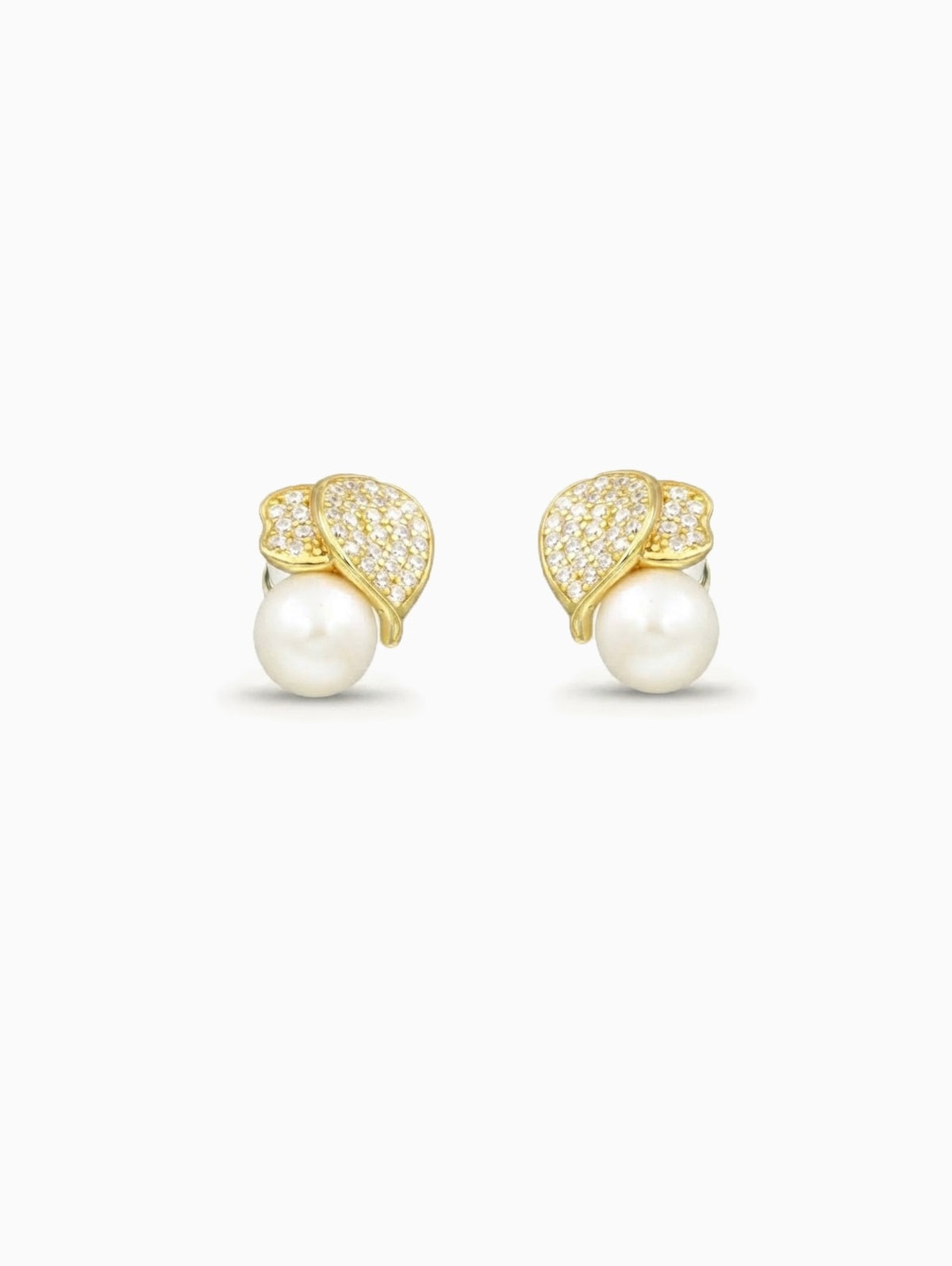 Leaf Style Fresh Water Pearl Studs Earrings