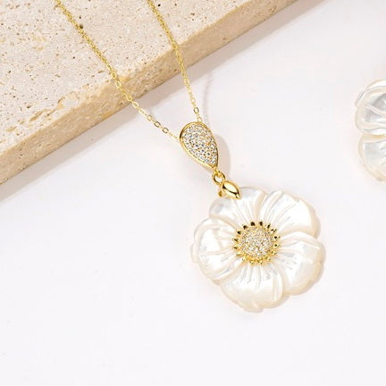 Mother of Pearl With CZ Flower Pendant